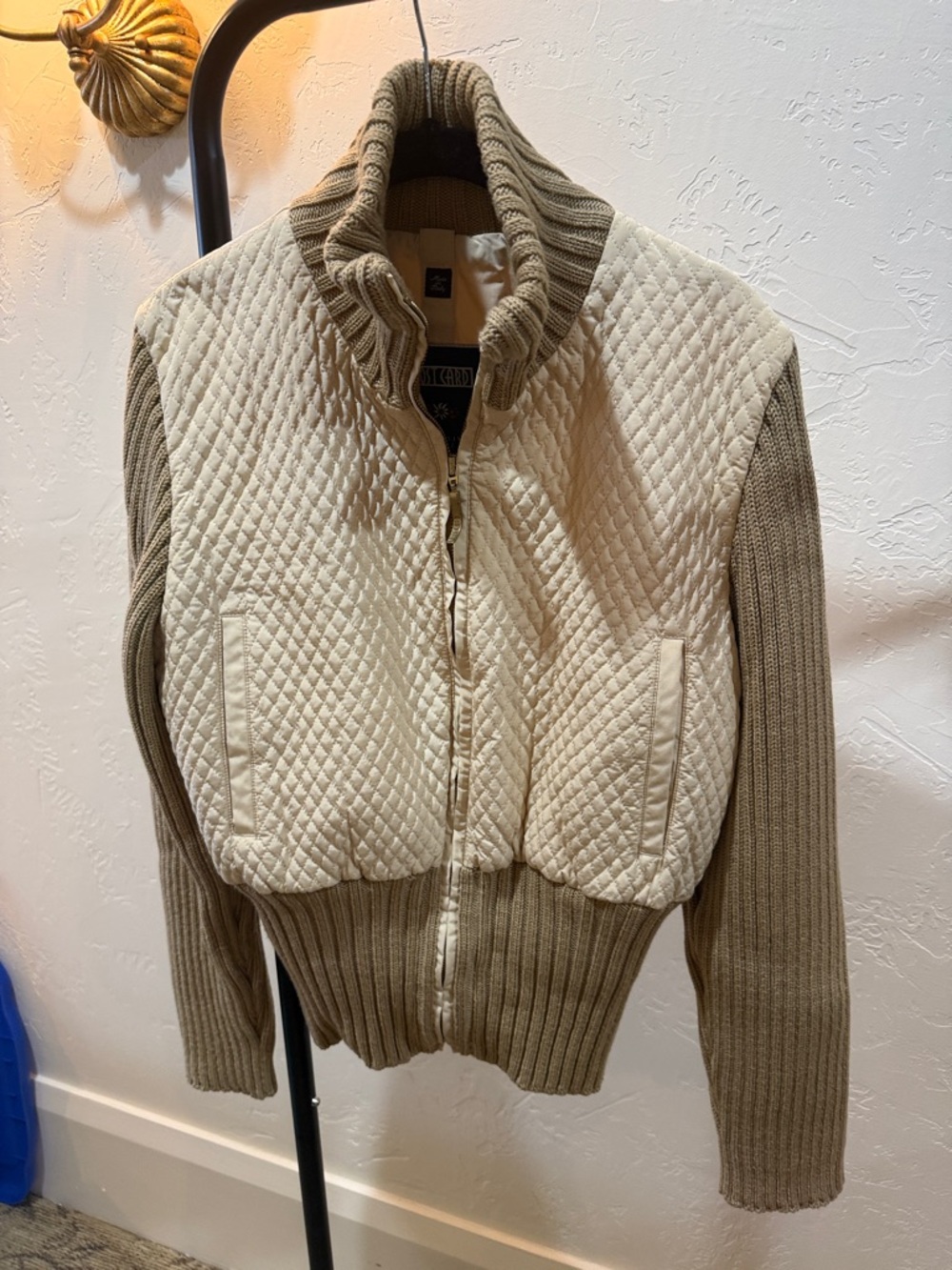 Made in Italy Quilted Cream & Taupe Zip-Front Women's Sweater Jacket
